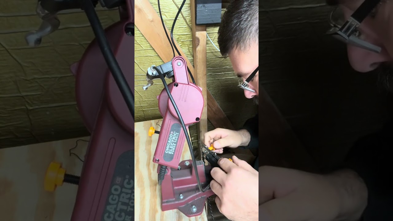 CHICAGO ELECTRIC POWER TOOLS Electric Chainsaw Sharpener