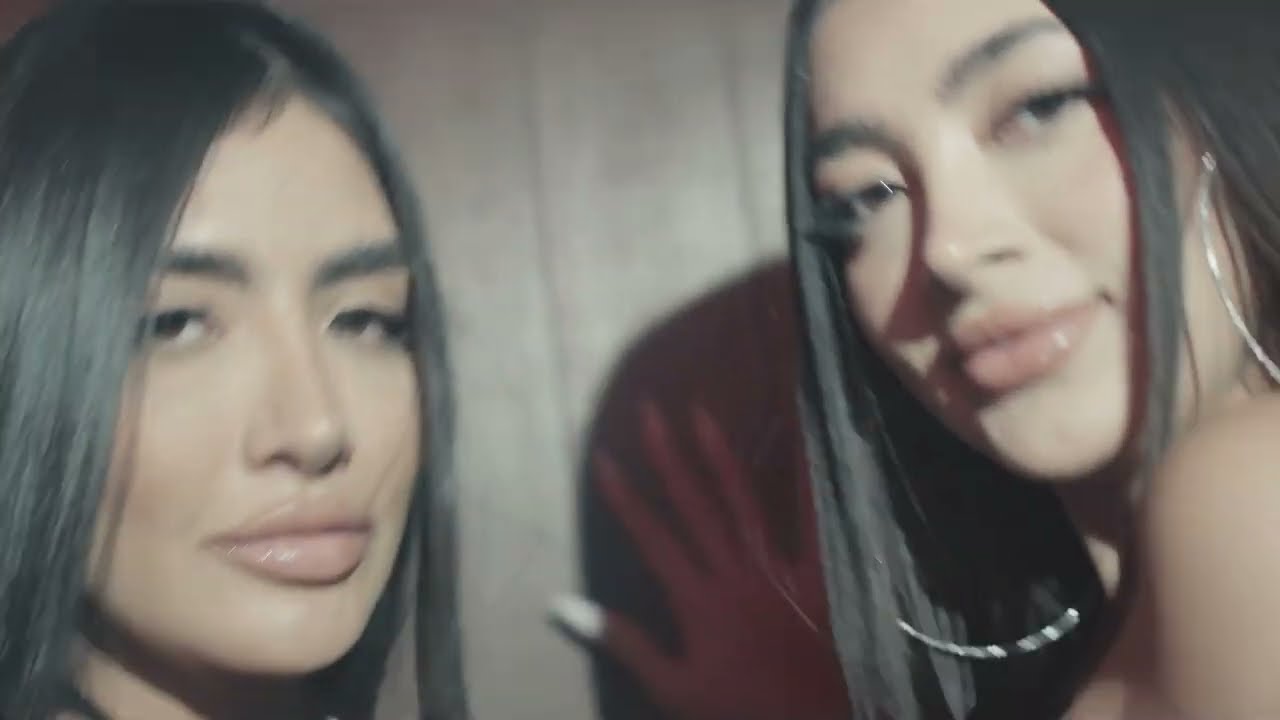 Dee - Soy ft Muelas de Gallo (Video Oficial)