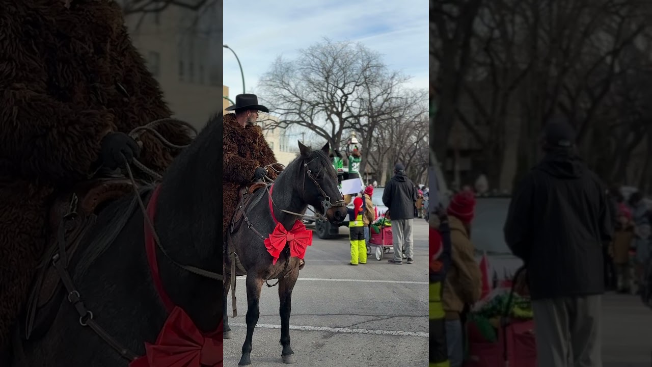 Downtown Saskatoon! #saskatchewan #Canada #SantaClausParade!