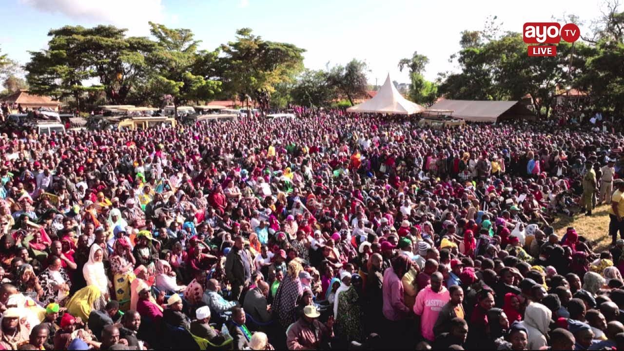 LIVE: RC MAKONDA ANASIKILIZA KERO ZA WANANCHI WA KARATU NYOMI KILA KONA