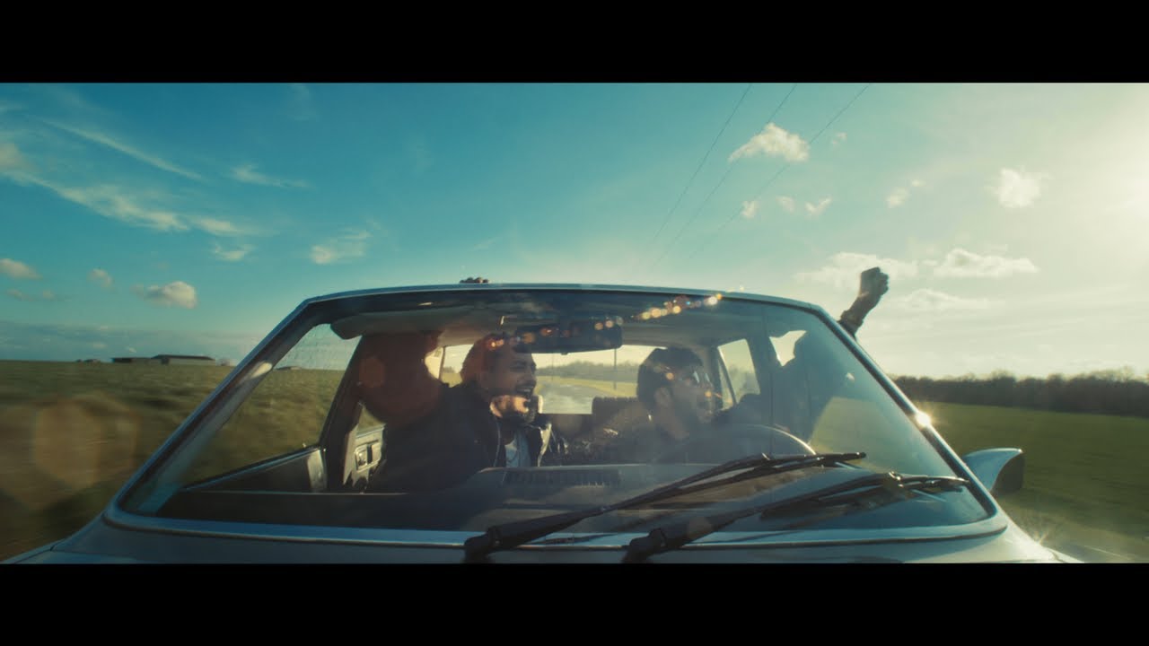 Slimane &​ @CLAUDIOCAPEO &ndash; Chez toi (Clip officiel) ​