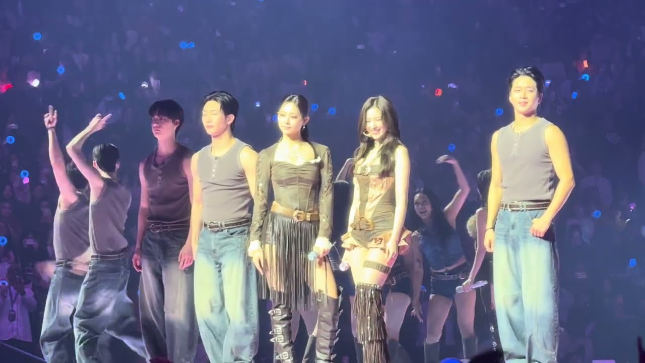 TWICE “The Feels” + “I GOT YOU” LIVE New York Concert