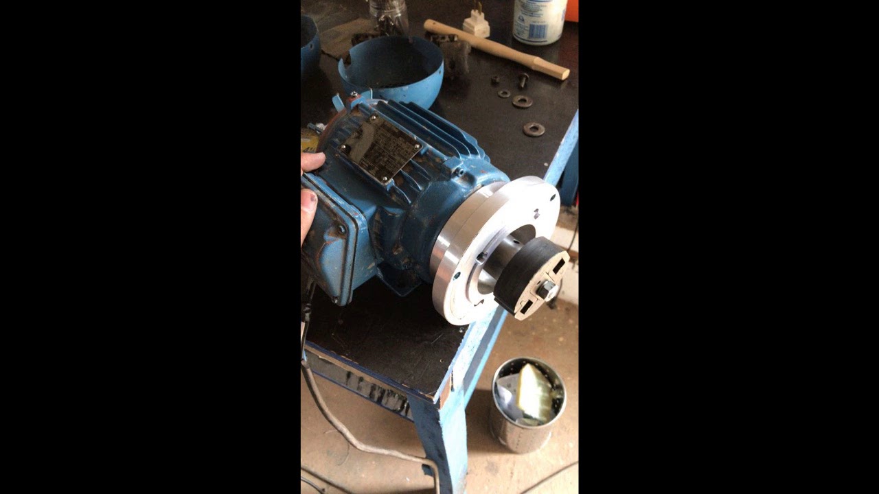 Convers&atilde;o compactador solo a gasolina para eletrico