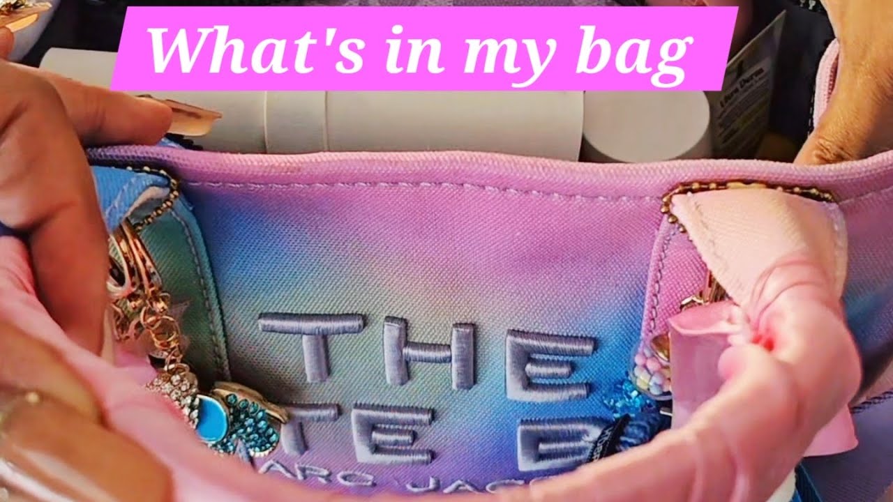 What's in my Marc Jacobs Tote Bag 🩷💙💜 Airbrush Medium