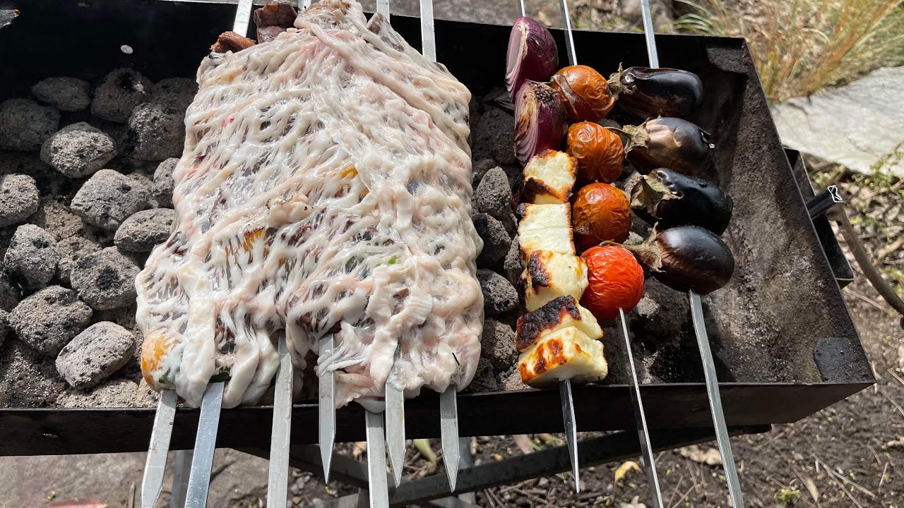 MR Chill //  Lamb Hearts & Liver wrapped by caul fat so DELICIOUS //cooked in Lake Parramatta sydney