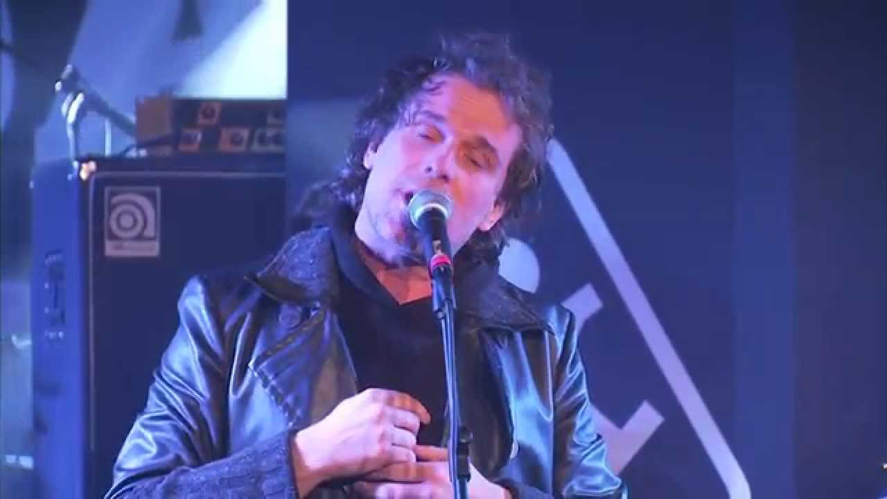 Movida Acrobata LIVE Legend MI 2015