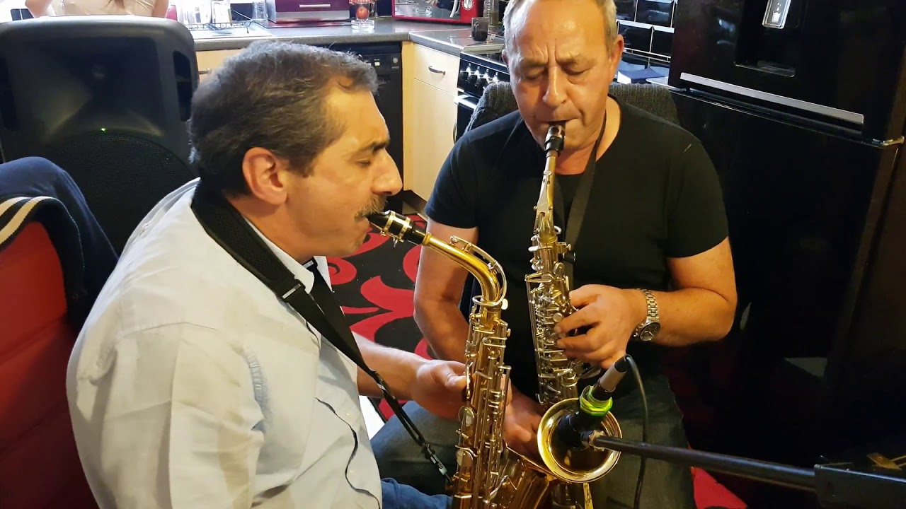 Pucu a Dodu Sax ~ Gitano Productions