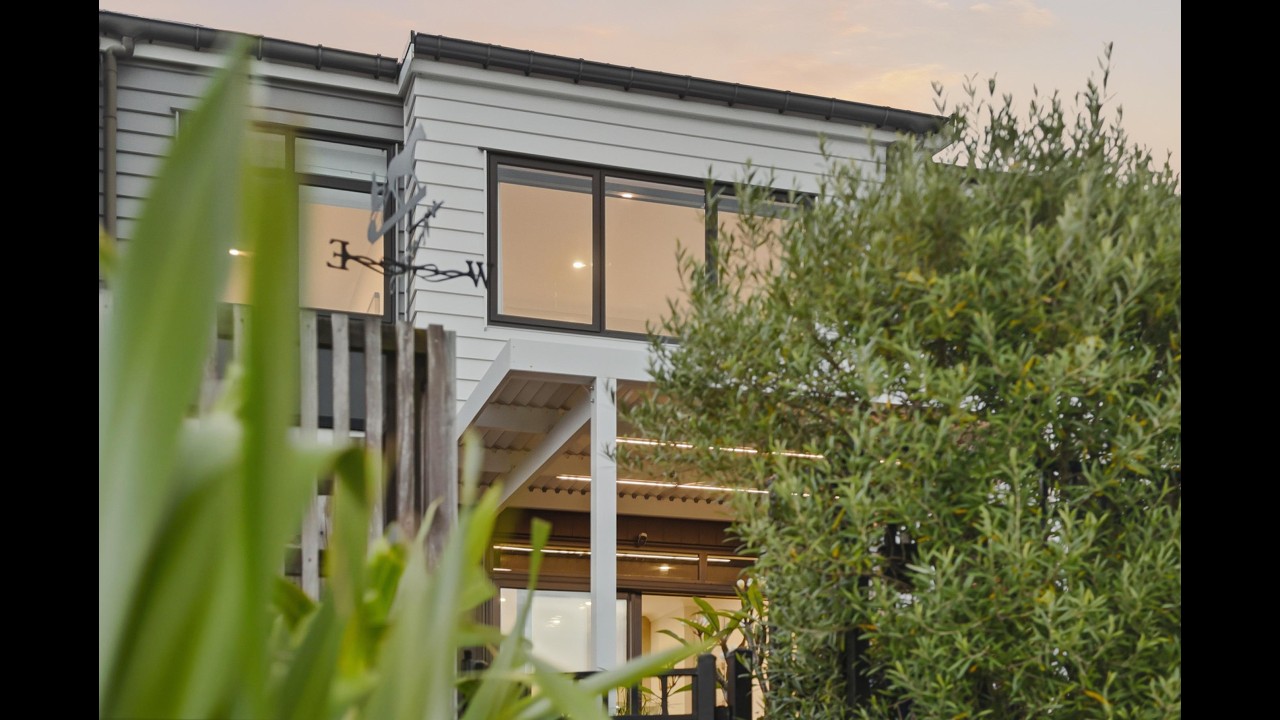 11b Nellie Drive, Kumeu by Diego Traglia & Jamie Sokol