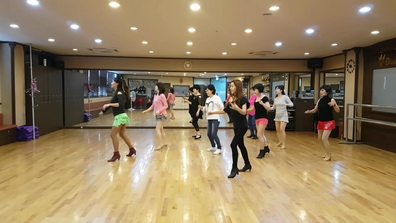 I Just Call LineDance(Easy Beginner)Guylaine Bourdages