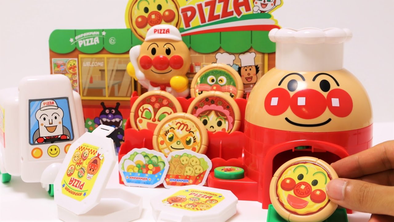 Japanese Character Item Pizza Shop