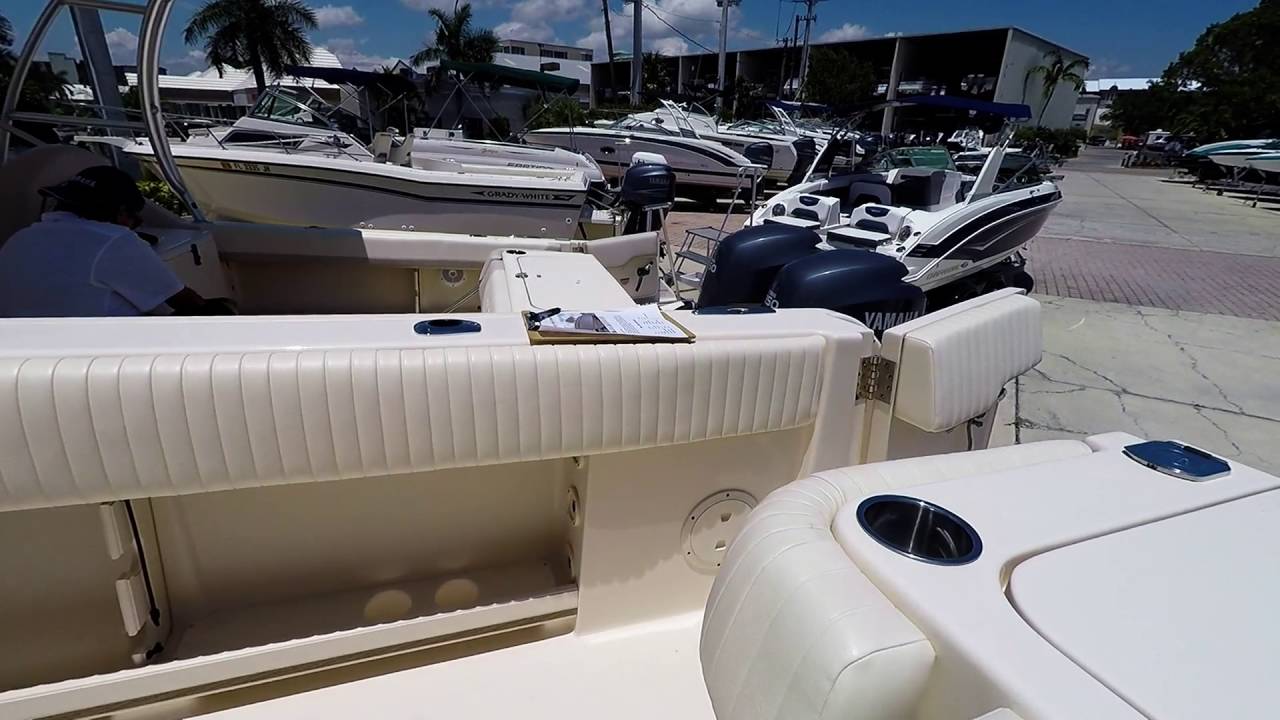 2014 Grady White 336 Canyon