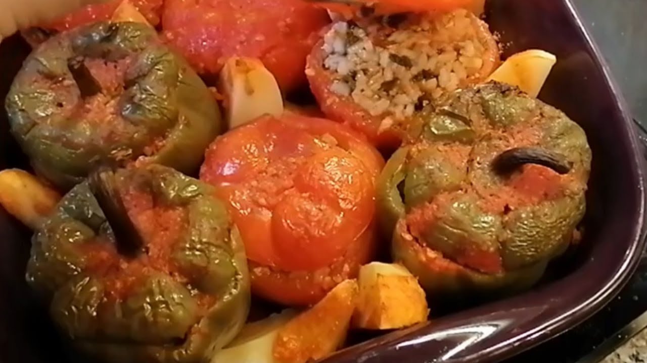 Yemista! Tomates et Poivrons farcis à la grecque!
