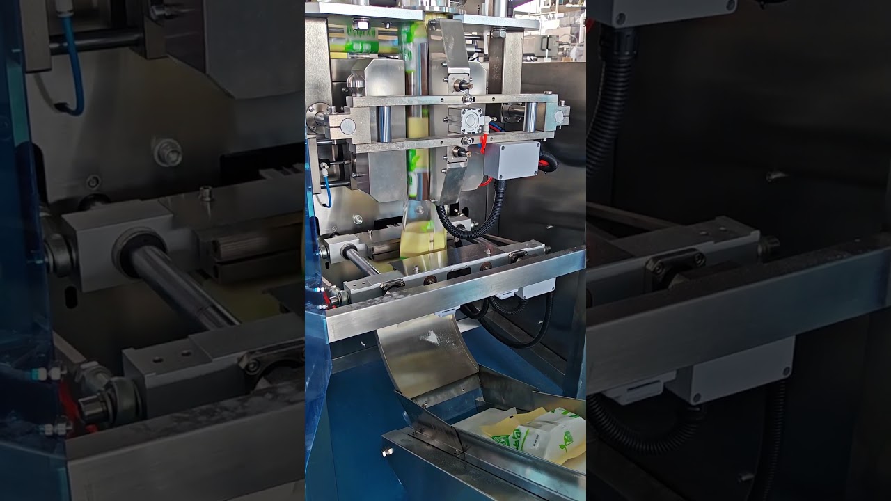 Baking Powder Vertical Packing Machine in Action | Automatic Food Powder Packing