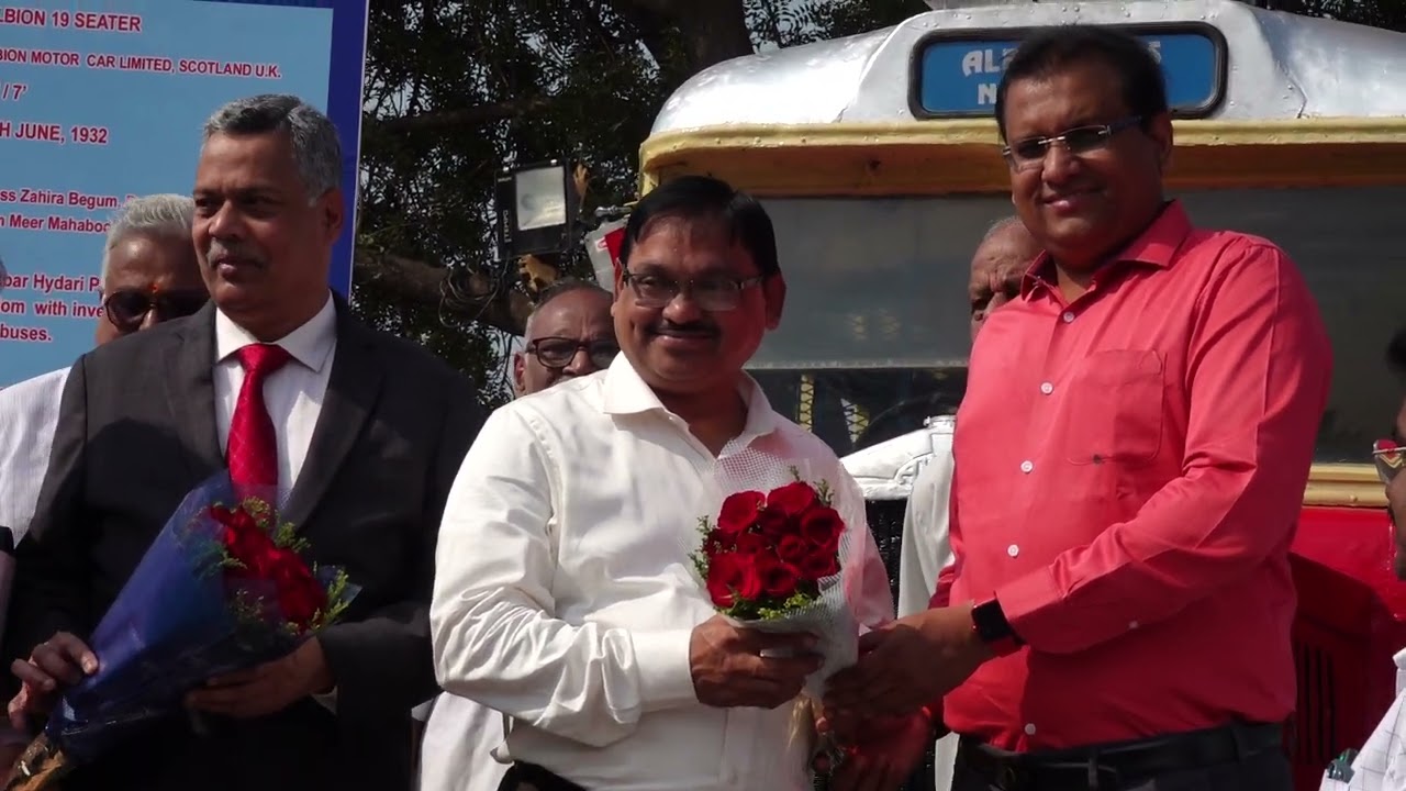 APSRTC -- 1932 Model Deccan Queen bus launched at PNBS--