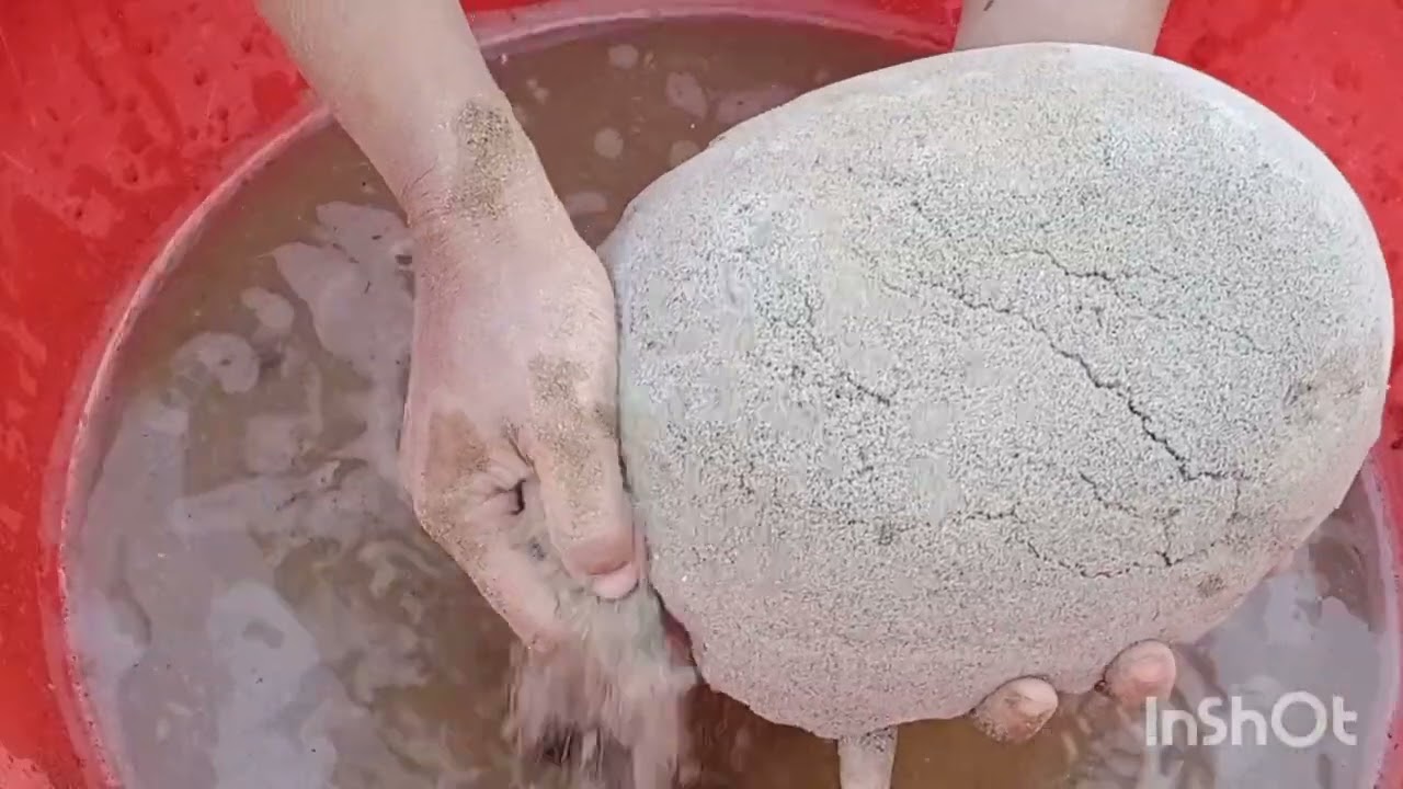 ASMR🌪soft pure sand melting powdery⚜crumbles in lots of water
