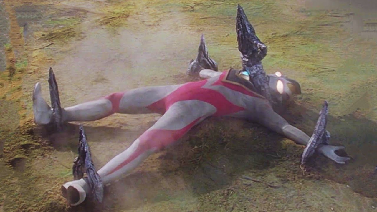 Ultraman GaiaウルトラマンSiêu nhân điện quang Gaia bị tấn công