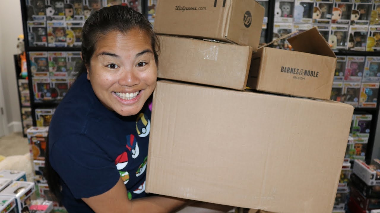 2019 SDCC Haul Episode 4 - [Hot Topic, BoxLunch, Barnes & Noble, Walgreens]