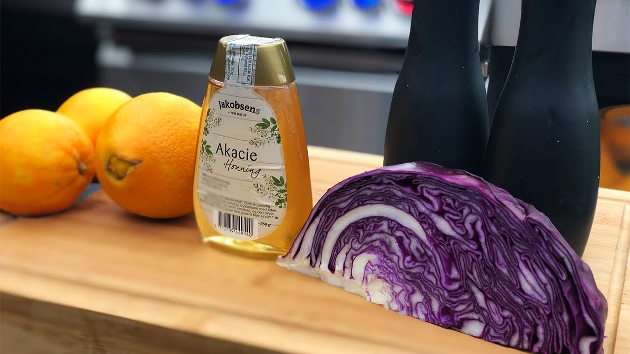 Opskrift - Rødkålssalat med appelsiner og honning