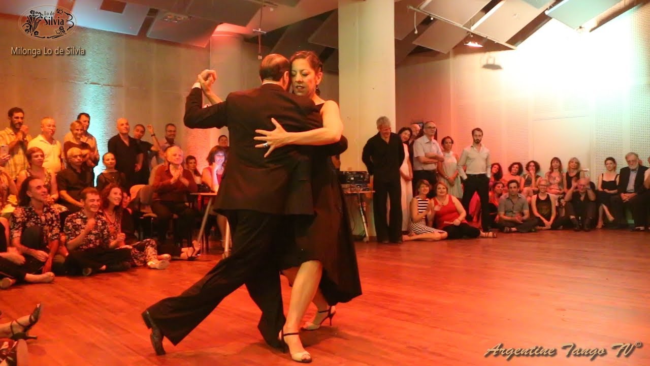 Analía Vega y Marcelo Varela - (2/4) - Milonga 