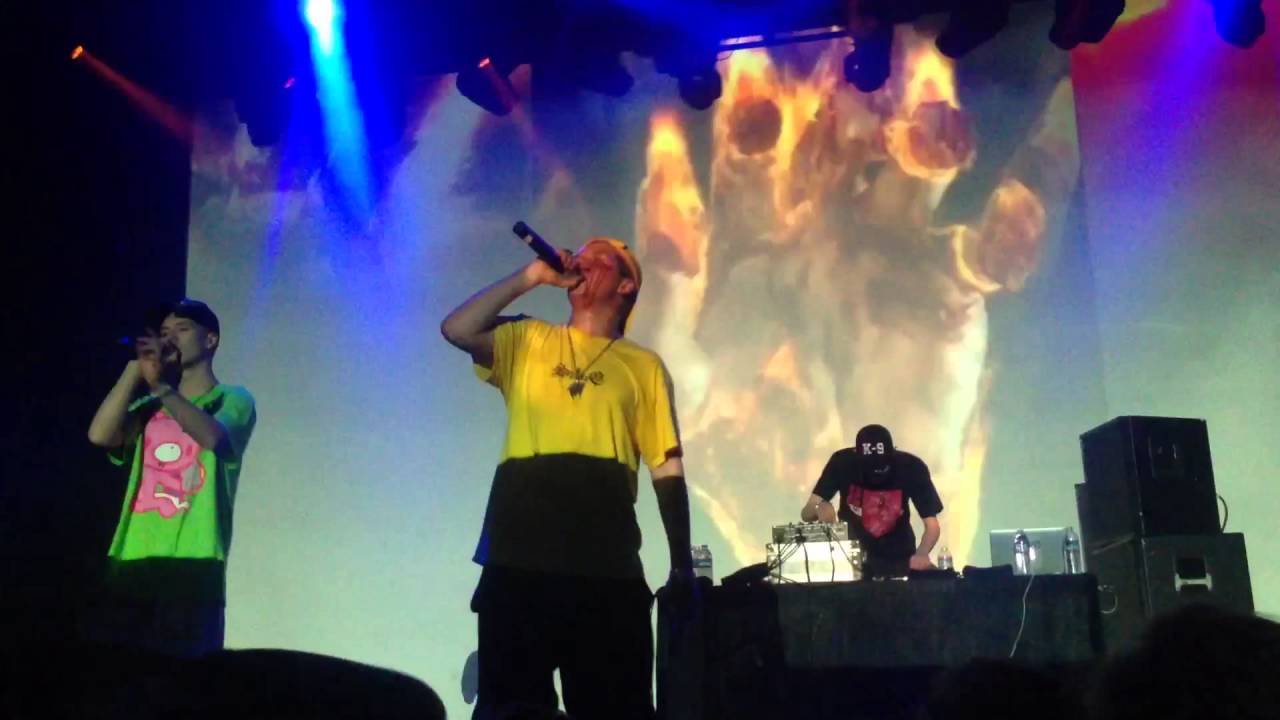 Bladee - highway patrol live  [4-4-16]