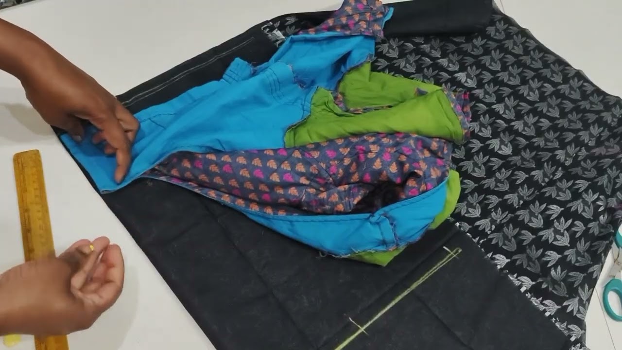 Blouse cutting easy method @laharimulticreation #trending#ytshorts#viral#blousecutting