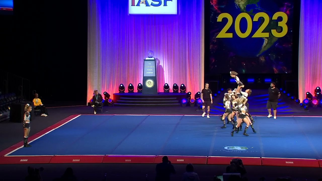Elite Cheer Michigan - COED CRUSH in Finals at The Cheerleading Worlds 2023