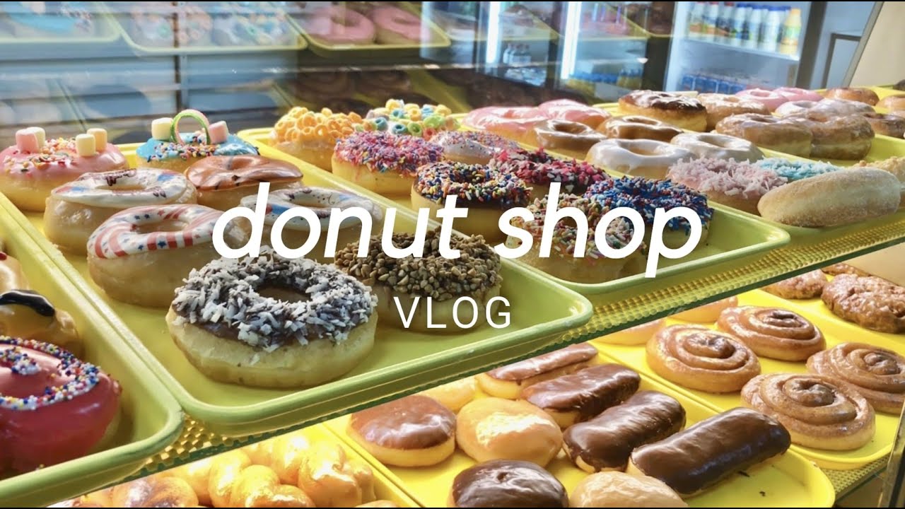 🍩 Donut Shop Vlog / Day in the Life (Captions ON)