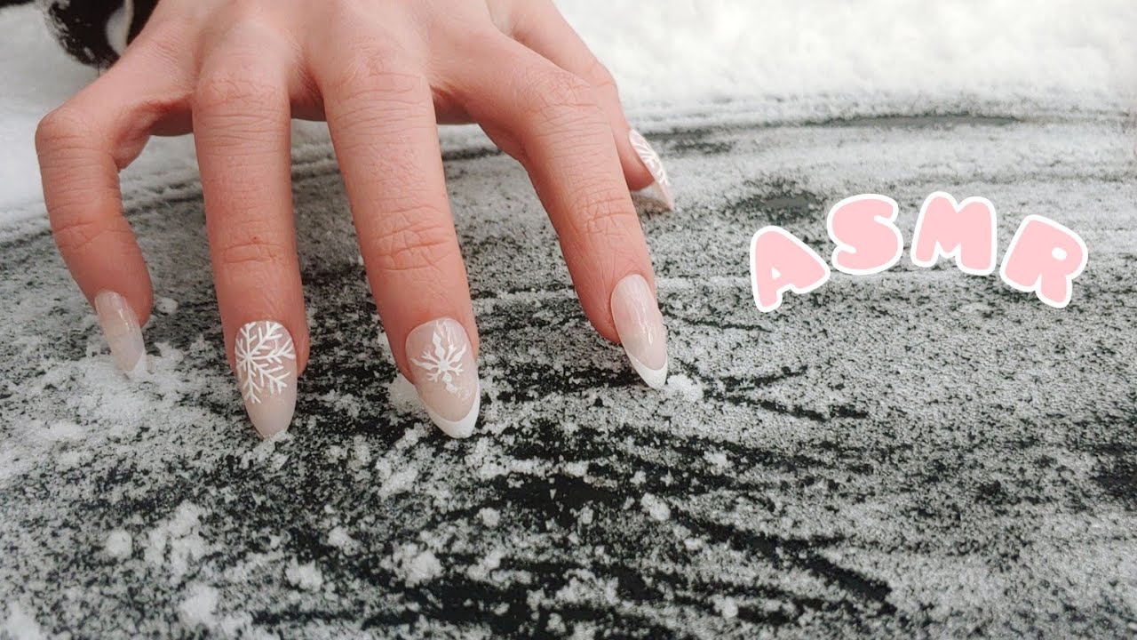ASMR In the Snow ❄ Fast and Aggressive Tapping and Scratching