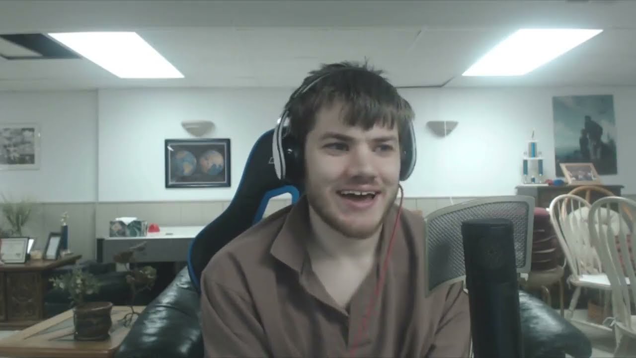 Chibi: PEWDIEPIE MADE A VIDEO ABOUT ME?!?