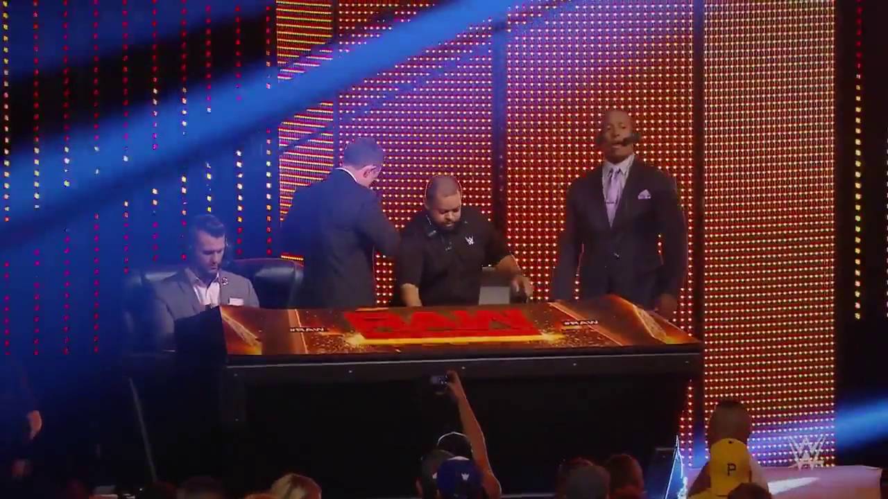Byron Saxton gets owned by Corey Graves!
