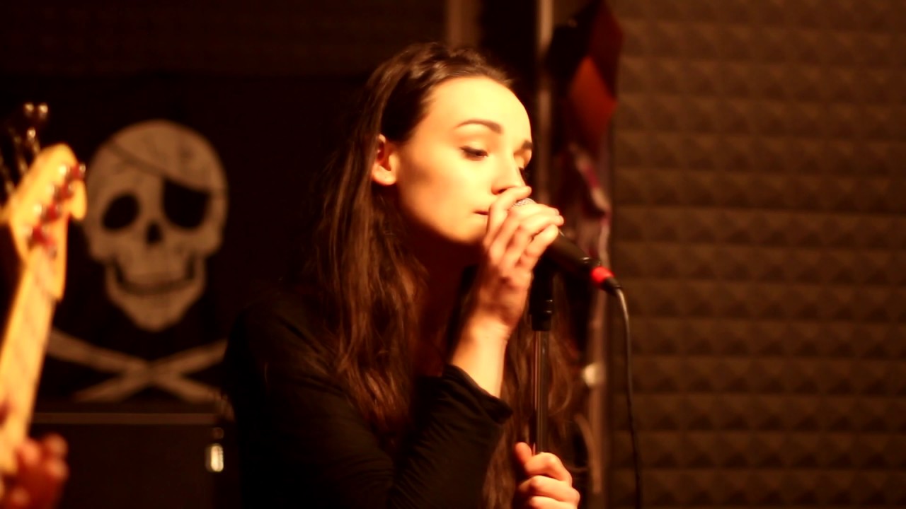 These Boots Are Made for Walkin' - BOX21 (Nancy Sinatra Cover)