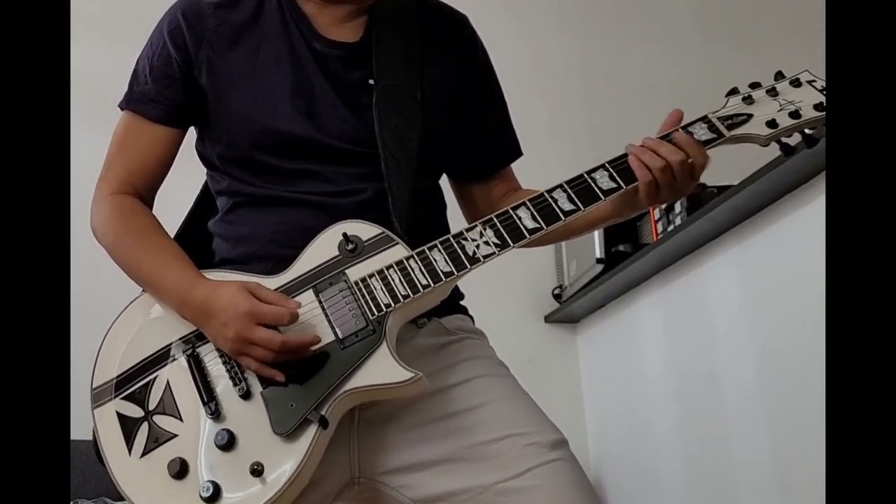 Tokoyami Towa - Anemone (Guitar Play)