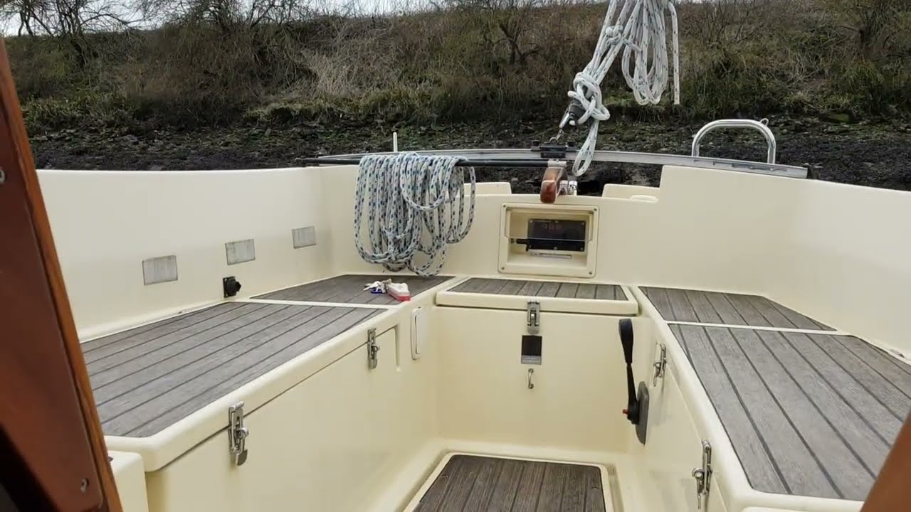 Cornish Crabber 22 - Video Tour.