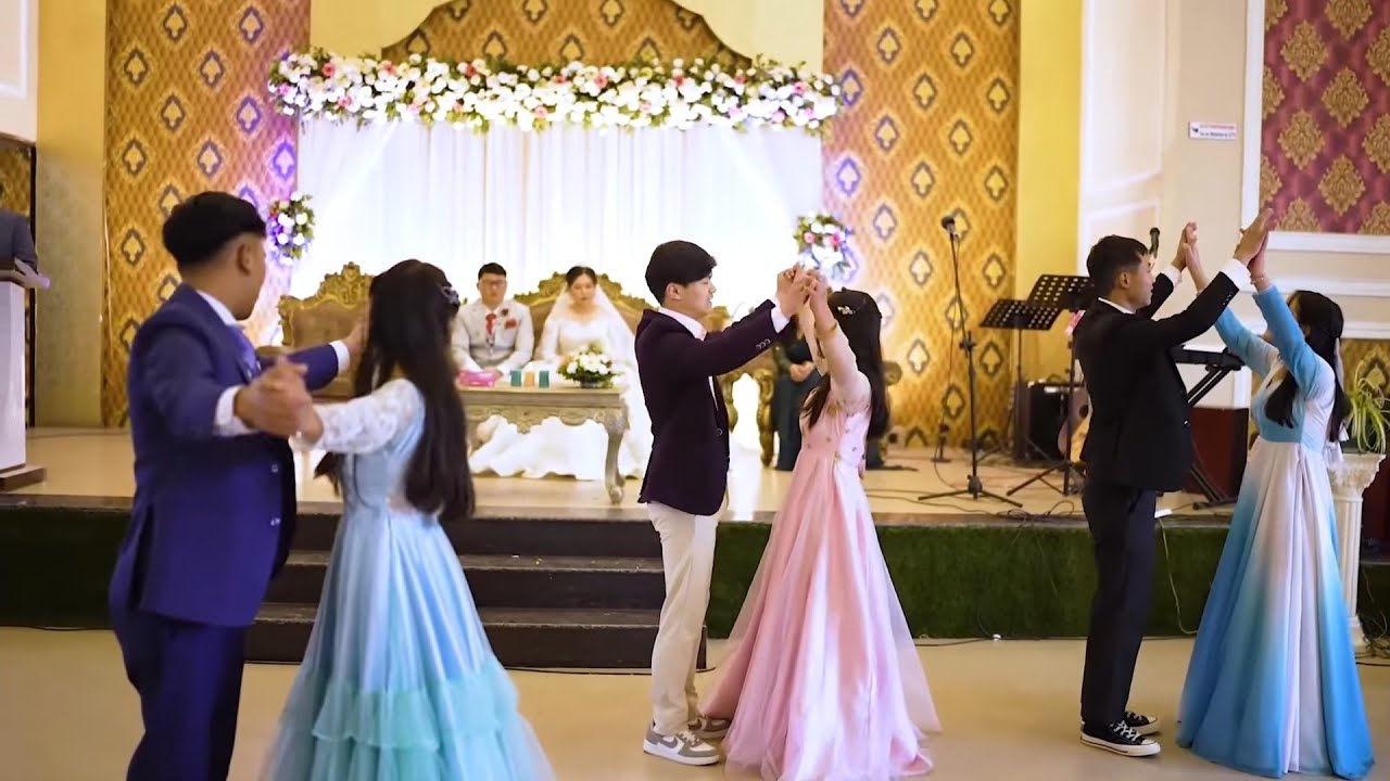 Sundar Upahaar Nepali Christian wedding dance songs   #wedding #dance  #music @mochandgracy