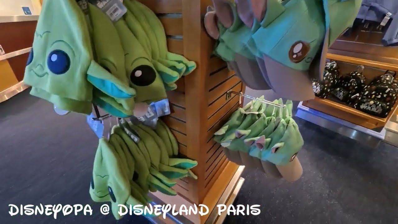 SHOP WALK THROUGH - DISNEY STORE 3/3 - Disneyland Paris - DisneyOpa