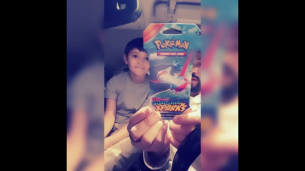 Poke-Tiger-Team opening packs and showing cards!