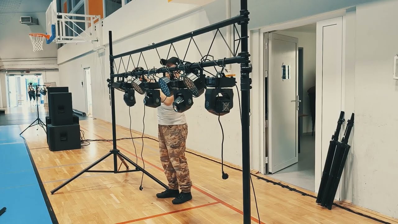 Sunnie Hudson Esküvő DJ - Sportcsarnok hangosítás (Intro)