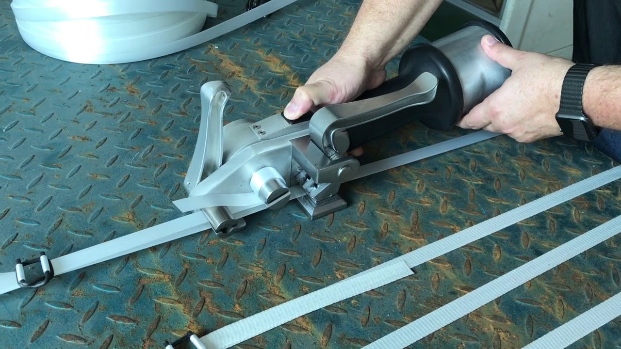 Electric tensioner ELT-32 for woven and composite strapping