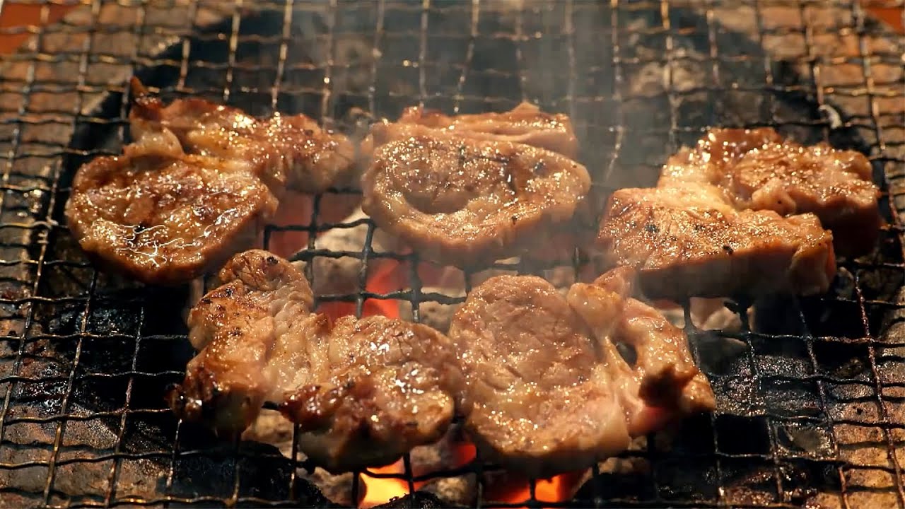 下饭片，五郎被忽悠到北海道，吃到了浓香烤肉，这烤肉我能一直吃