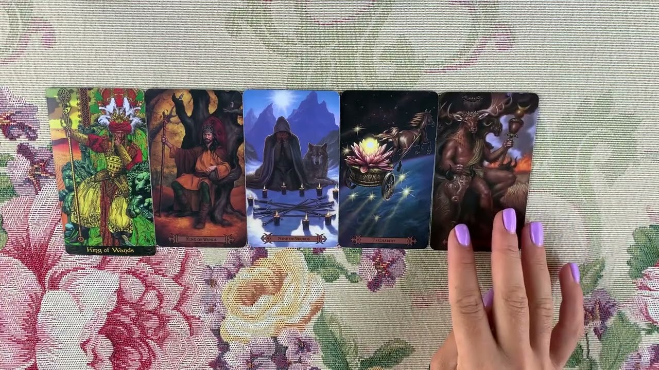 4 КОРОЛЯ 💃 ЛЮБИТ ЛИ ВАС ЗАГАДАННЫЙ МУЖЧИНА 