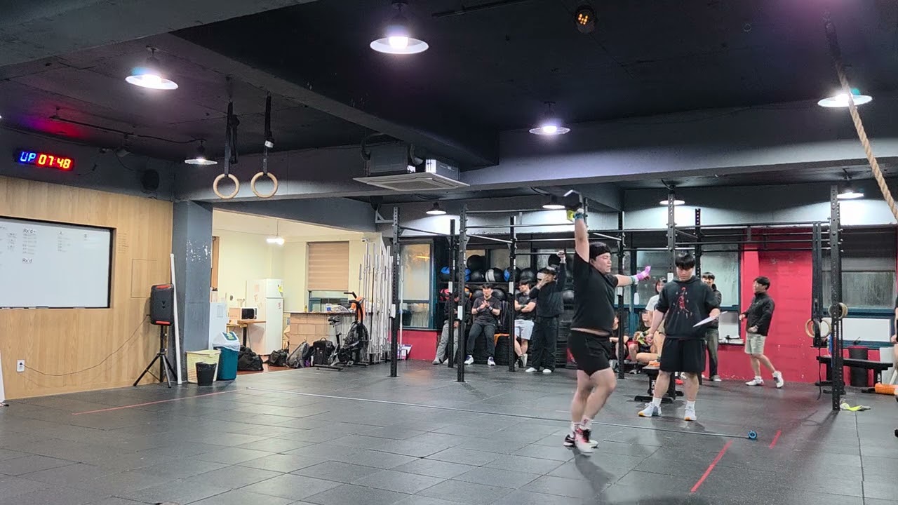 Crossfitt open rxd man division 26.2 Seunggon yang