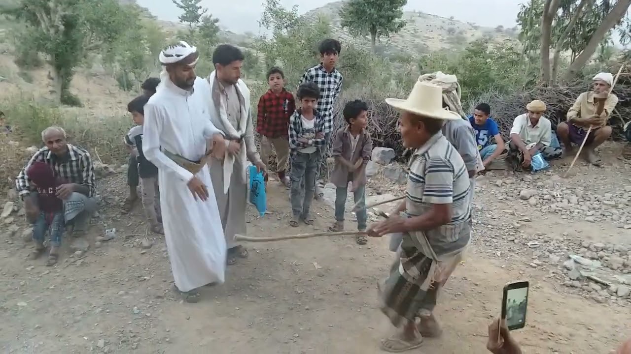 عفيط تراث خبتي المحويت لعب سعدي وينسب إلى خميس بني سعد المحويت والفيديو من بني عماره بني علهب
