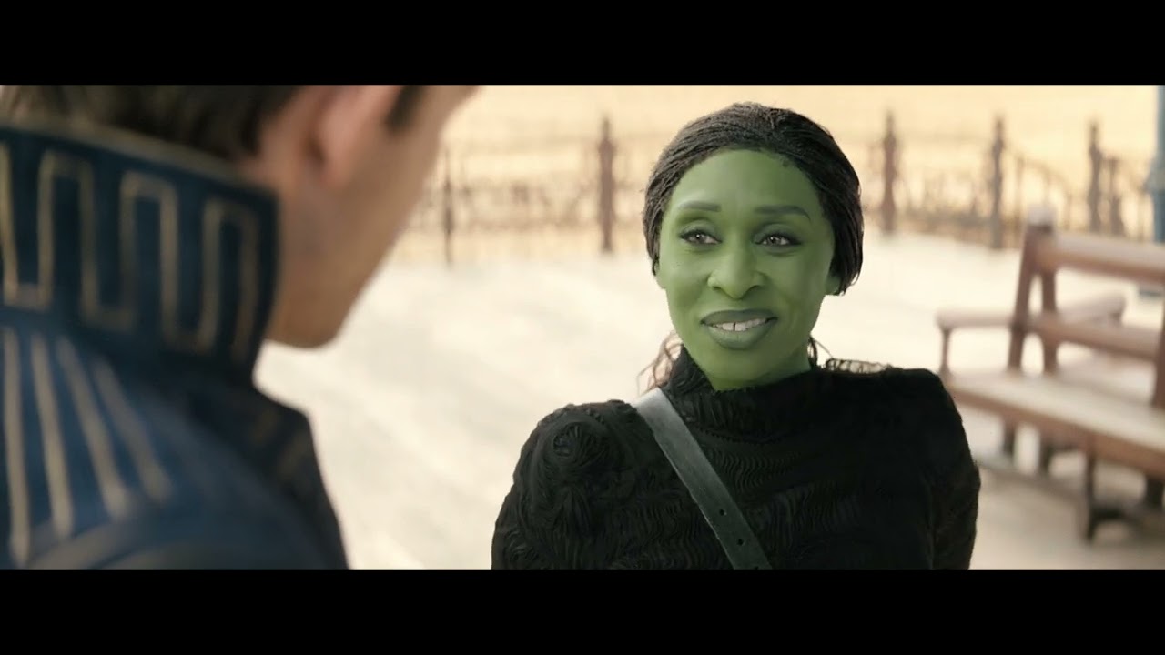 Galinda Changes Her Name (Train Platform Farewell Scene) | WICKED (4K)