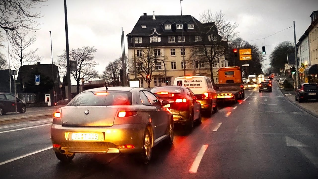 Из Remscheid, через Wermelskirchen в Jugendbildungsst&auml;tte House Altenberg, Odenthal.