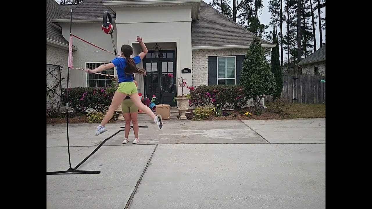 Isabella Santos Full Swing 1:5