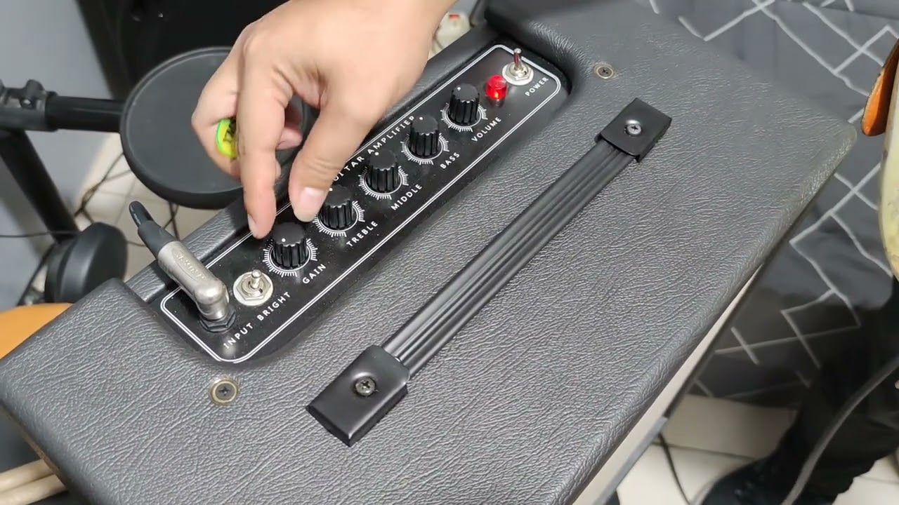 Trooper Electronic SS 25 Guitar Amplifier Original Made In Indonesia