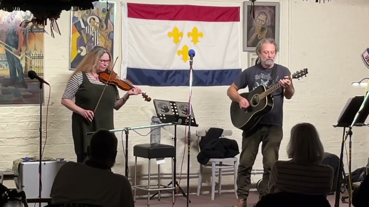 Devil's Elbow perform at Louth Folk Club
