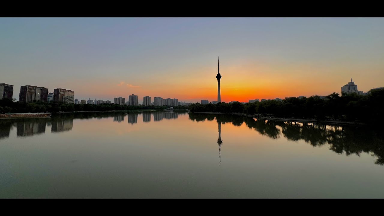 Gongzhufen &rarr; Yuyuantan Park &rarr; CCTV Tower 傍晚从公主坟到玉渊潭公园环湖
