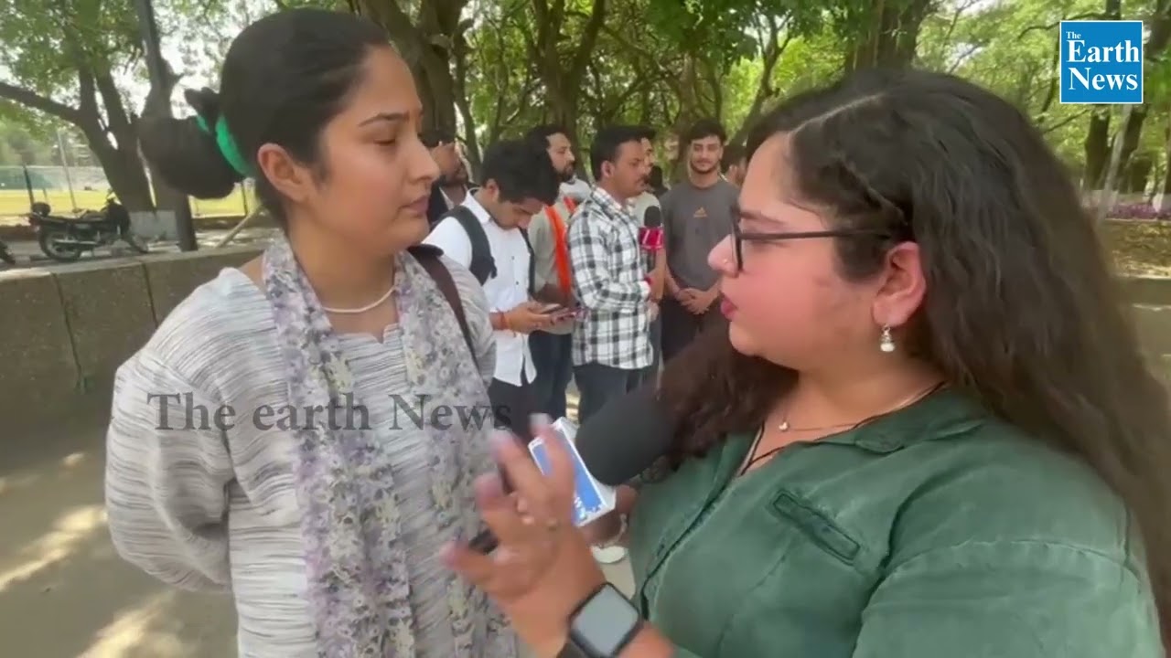 Naib Tehsildar posts par ABVP Aur Jammu University students hue naraz