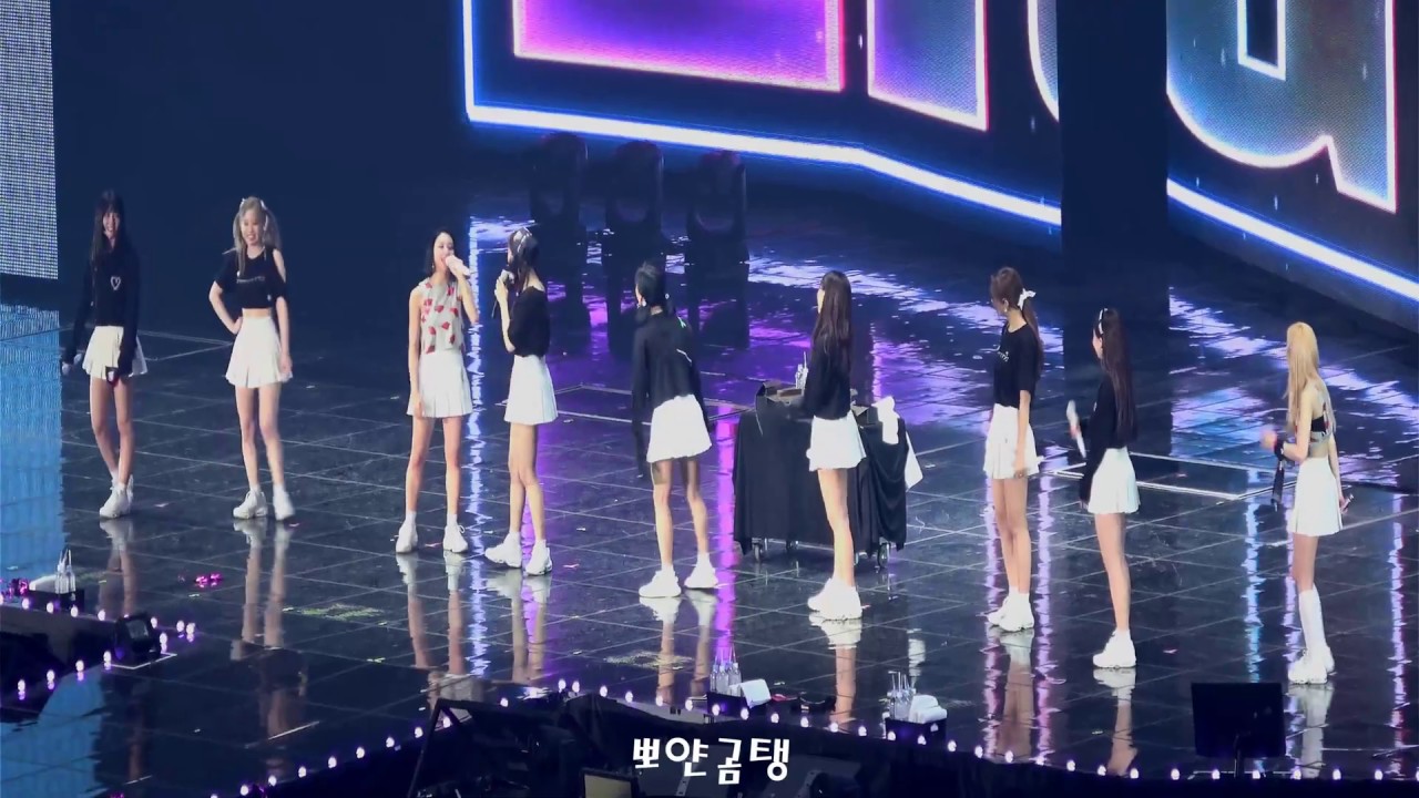 20190526 TWICE WORLD TOUR 2019 ' TWICELIGHTS' - 상 받은 TWICE + ENDING MENT(8Member's)